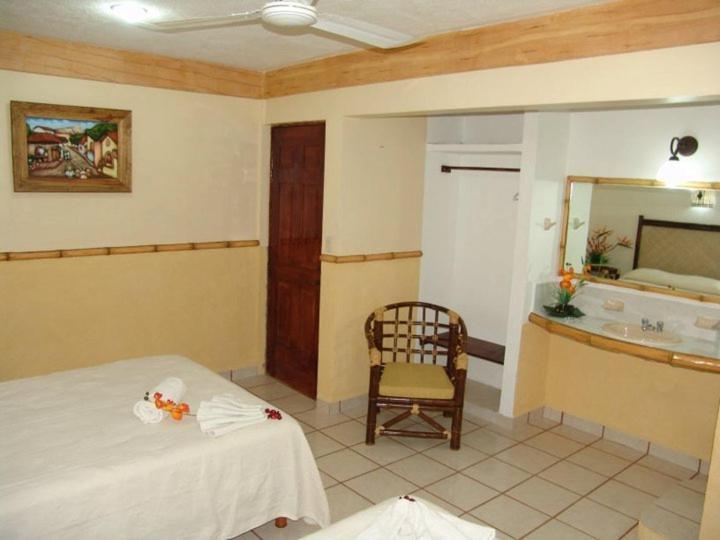 Hotel Bambu Campeche Zimmer foto